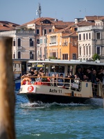 Italien-Venedig-Wasserbus